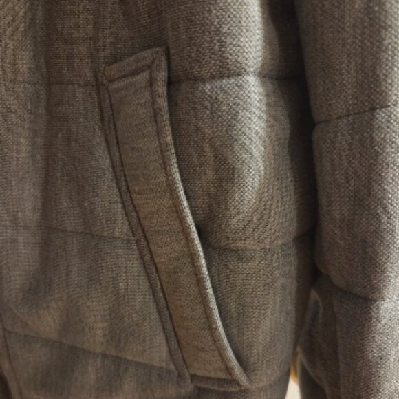 Lightweight Puffer Jacket - Slim Fit - Picture 2 of 4